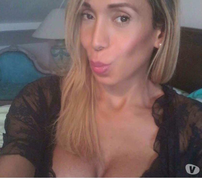 Trans blonde irréprochable